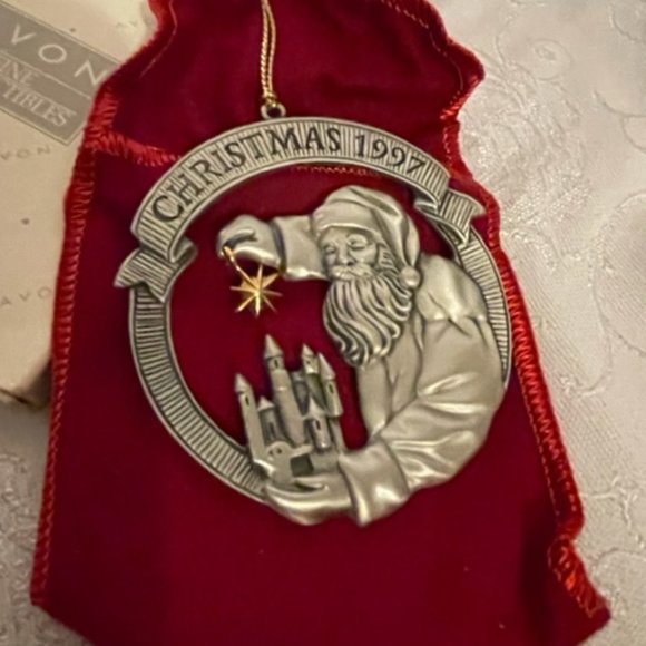 Vintage Avon Pewter Christmas 1997 Santa Ornament.  Santa holding gold star VGUC - Picture 2 of 7